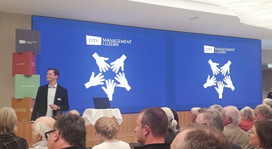 Bild Erich Präsentation.png