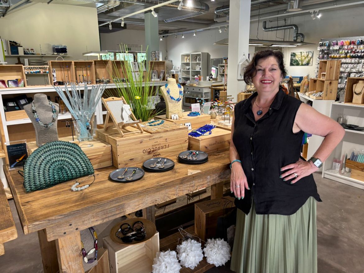 Claudia Talotti im Geschäft beim Himmelrich